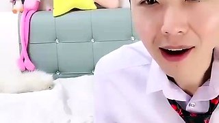 Big ass fetish ho toys her aching big ass hard