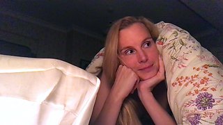 Amazing blonde german webcam milf high heel masturbation