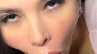 Juicy Fucking and Blowjob with a Lot of Saliva From a Beautiful Colombian with Big Tits