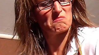 Solo casting and she is there - Mature woman with glasses likes to show her pussy