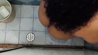 I Put My Cell Phone in My Sisterin-law's Bathroom and Recorded It Without Her Noticing