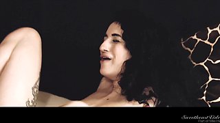 Arabelle Raphael & Sovereign Syre talk dirty in a steamy sex scene