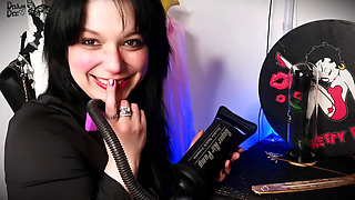 Witch Palm Reader Pumps & Rides You Until You Pop!