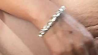 Desi Mom Chut Ki Baal Cuting Ki