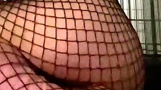 Large amateur cam woman uses two of her toys to masturbate
