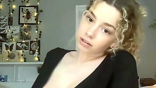 Kira Pregiato Bounces Her Boobs In Black Top Onlyfans Video