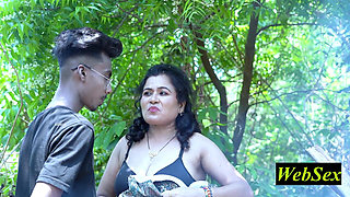 Modern Tarzan Boy Fucks Lost Bhabhi in Forest! Sudden Sex