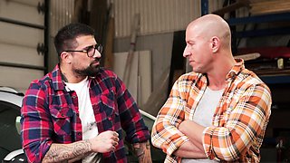 Cam Crawford jerks off with together Ryan Bones