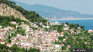 Amative Aaron and Kelly's handjob movie