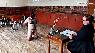 Mistress April Strapons Rebellious Male Slave