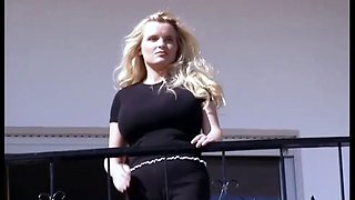 Annette Christianson's Every Inch Exposed