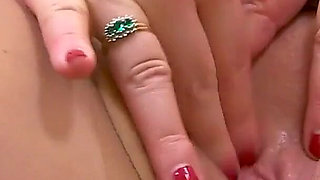 This Is What Every Secretary Should Do When Her Boss Is Having a Rough Day