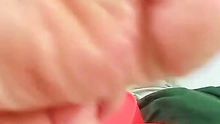 Feet close up (Arya Grander)