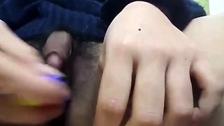 Japanese Girl's Huge Clit Masturbation