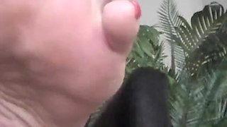 Big Under Feet